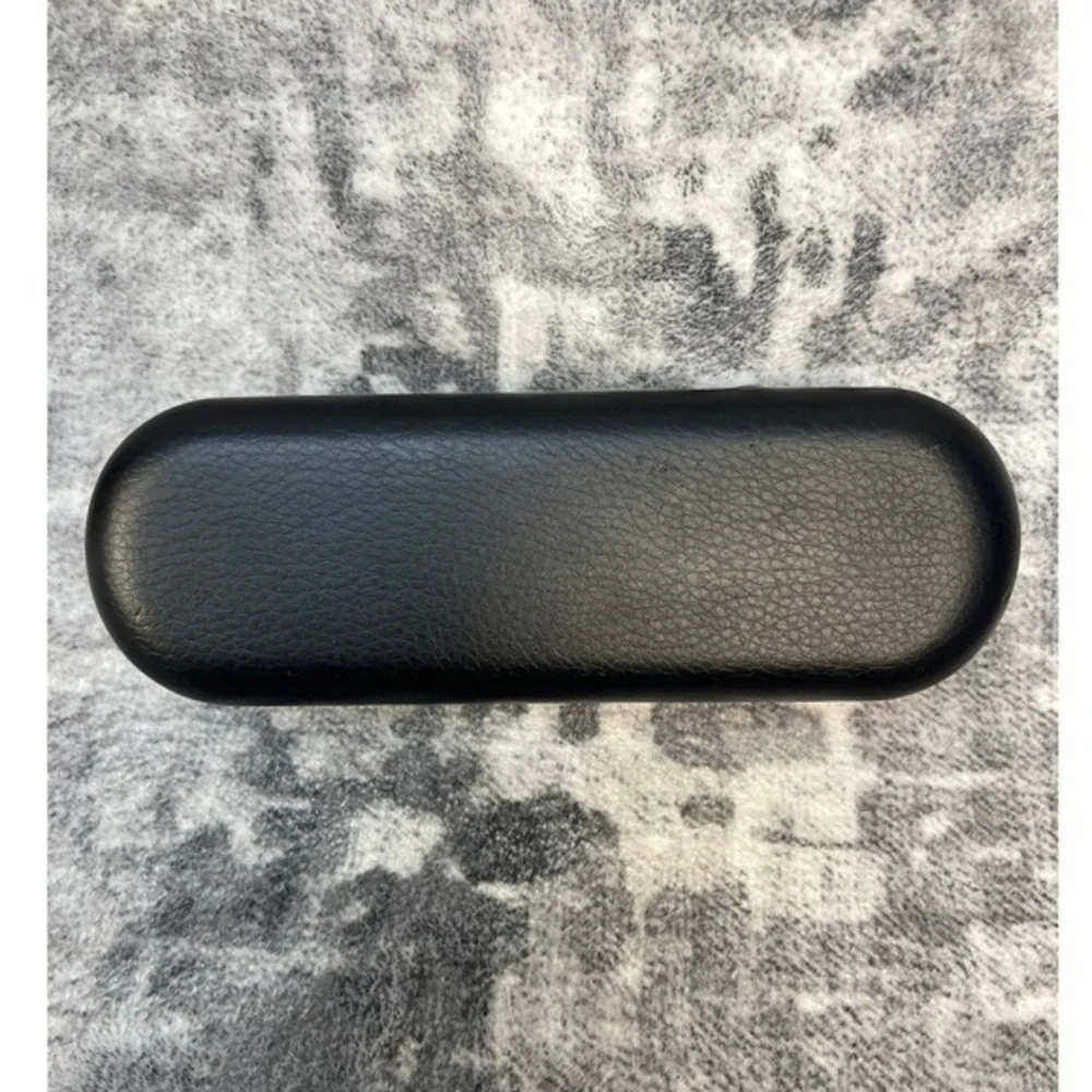 Oakley Hard Clamshell Hard Shell Sunglass Case Black Protective Sport Box Holder